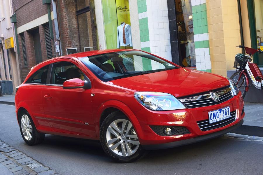  Holden Astra 3-Door Coupe 2007 года  (фото 14 из 32)